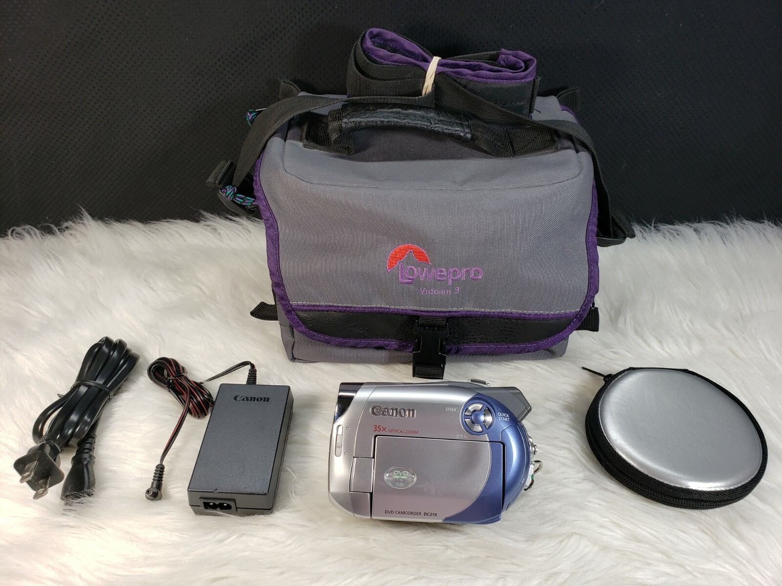 Canon DC210 DVD Camcorder with 35x Optical Zoom, Bundle 13803079517 eBay