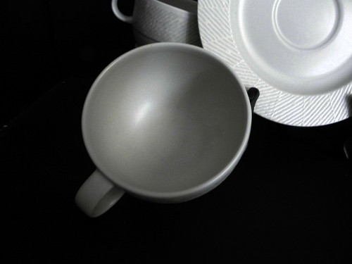 Set of 3 Cups and Saucers PRAIRIE by CRATE & BARREL - Picture 3 of 5