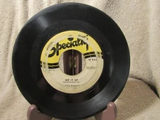 Little Richard And His Band – Rip It Up / Ready Teddy - 579 - 1956 - Rock n Roll