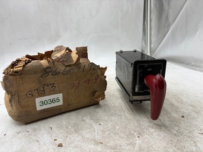 Westinghouse NP25918-D Rotary Switch ON/OFF Handle Industrial Control Module