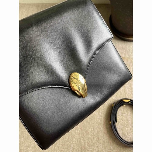 GIVENCHY Vintage Shoulder Bag Black Gold Circle Logo 22x19x9cm 2way japan - Afbeelding 2 van 9