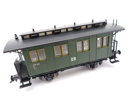 361H0 /10 - Fleischmann H0 5758 - Personenwagen grün der DR / 329-242 -top | Condition: Gebraucht