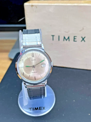 Vintage 1966 Men’s Timex Marlin 33 MM Mechanical Watch 21172566 Refurbished