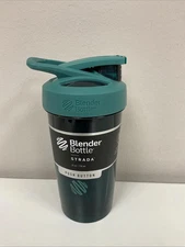 ‎BLENDERBOTTLE STRADA TRITAN 24OZ, PUSH BUTTON SLIDE TO LOCK - GREEN