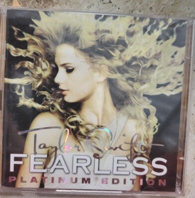Taylor Swift Fearless Exclusive Deluxe CD+DVD Platinum Edition