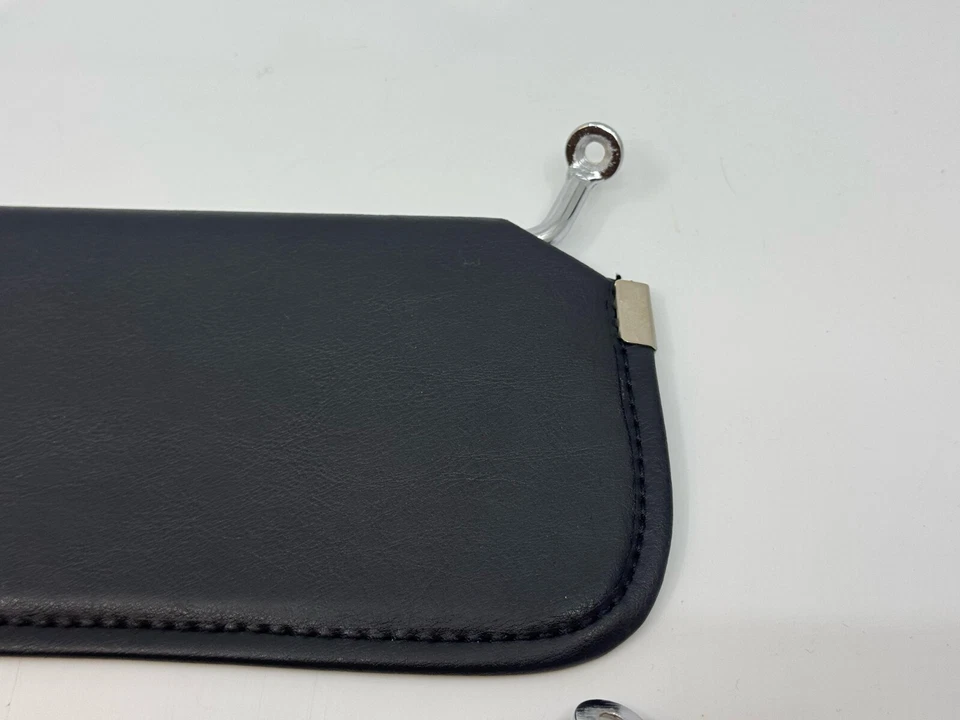 Sunvisor Set Pair With Bracket for Corvette C3 Stingray 1969-1976 L+R 2pcs Black - Изображение 4 из 4