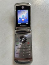 Motorola Razr²  V9 - Chrom/Silber Retro-Klapphandy "Rarität"