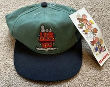 Vintage Snoopy American Needle Snapback Hat Cap Peanuts Christmas Promo RARE NWT