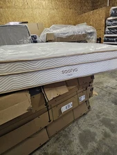 Saatva Classic 11.5 in King Size Pillowtop Mattress Luxury Plush Organic Cotton 