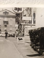 Distributore Api Supercortemaggiore agip insegna cane a sei zampe Marsiglia 1967