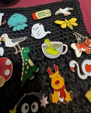 30pcs Assorted Colorful Cartoon Brooch Set Metal Pins