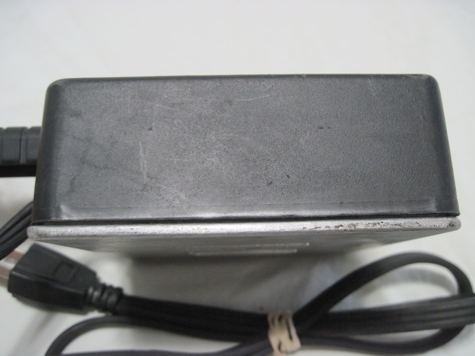 Kat's Handi-Heat Magnum Magnetic Heater 3" x 5" 300 Watt 120V