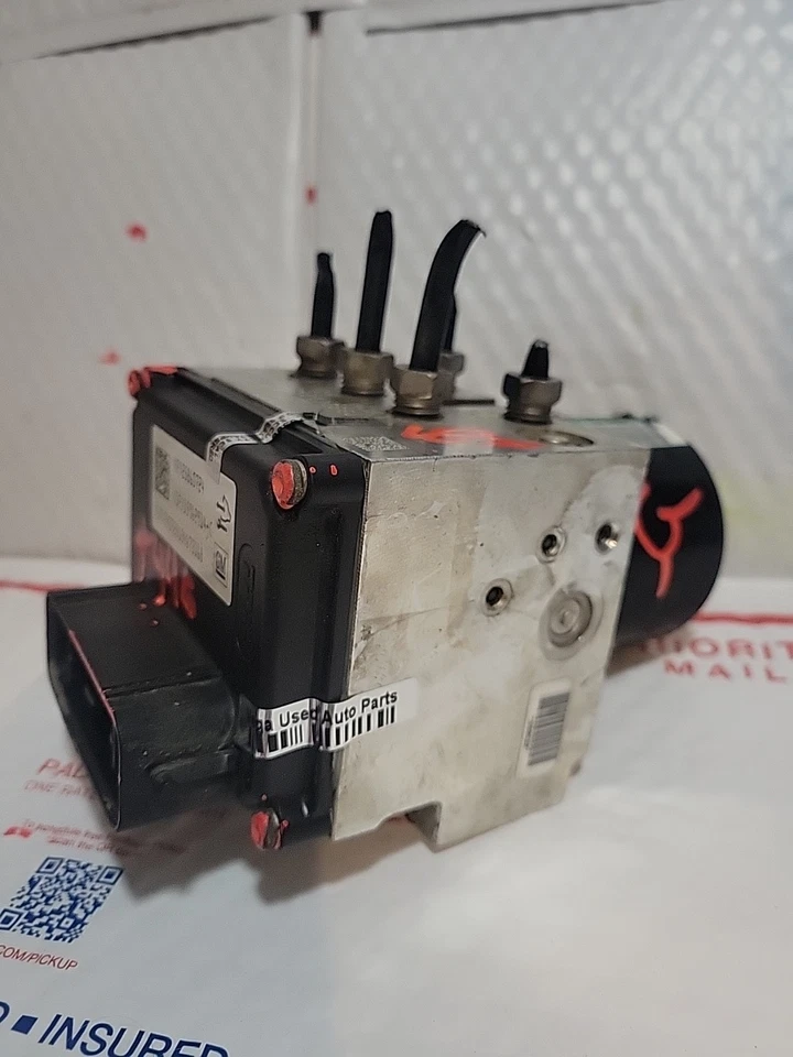 Chevrolet Express 2500 GMC Savana 2008 módulo de control de bomba ABS genuino P25860724 Foto 4 de 4