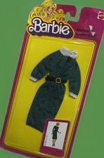 Vintage Barbie superstar era Fashion Collectibles Retro Green Dress 3679    