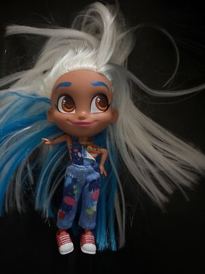 Hairdorables Series Signature Art Z Sallee Doll w/Accessories