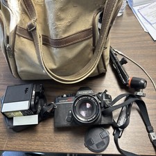 Konica Autoflex TC With 50 mm Hexanon AR Lens - UNTESTED Flash And Rough Bag