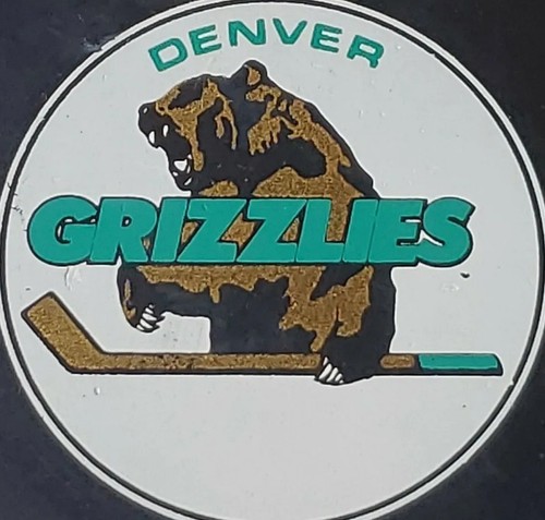DENVER GRIZZLIES VINTAGE OFFICIAL IHL HOCKEY PUCK BY PUCK WORLD - CZECH REPUBLIC - Picture 5 of 5