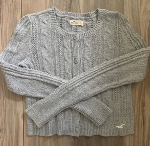 hollister gray sweater