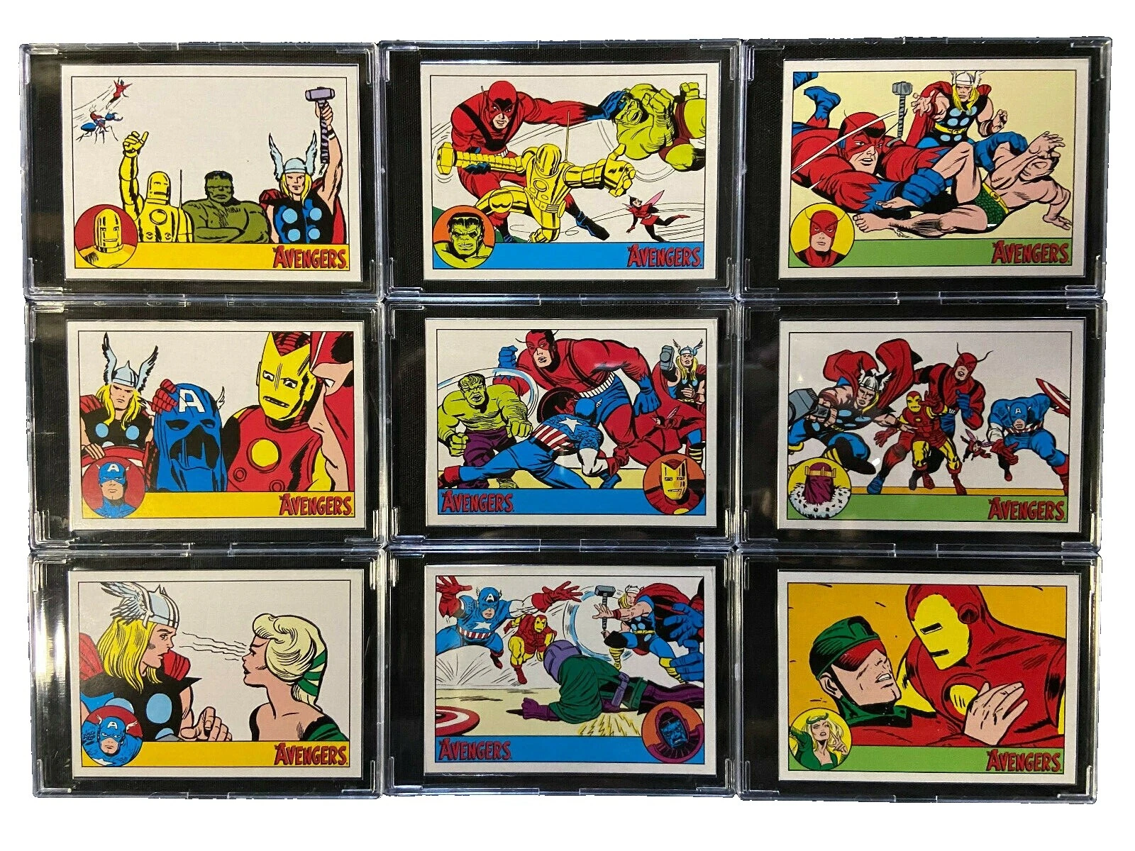 Juegos de tarjetas intercambiables de Los Vengadores Rittenhouse coleccionable