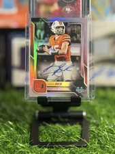 2025 Bowman Chrome U Carson Beck Refractor Auto /299! Miami 🔥🔥