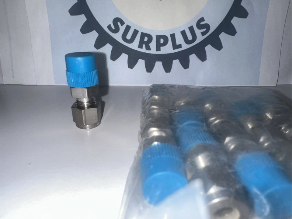 Lot of 8: Swagelok 1/4" X 1/4" Stainless Steel Tube Fitting SS-400-1-4 New - Image 4 of 4