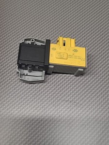 Waschmaschine Candy CBWM 816D-80 Türverriegelung