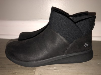 clarks women's sillian 2.0 dusk ankle boot