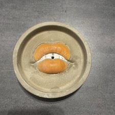 Sexy Orange Pouting Lips Incense Stick Holder