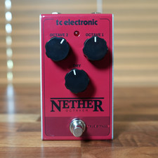 tc electronic NETHER OCTAVER Analog Gitarren-...
