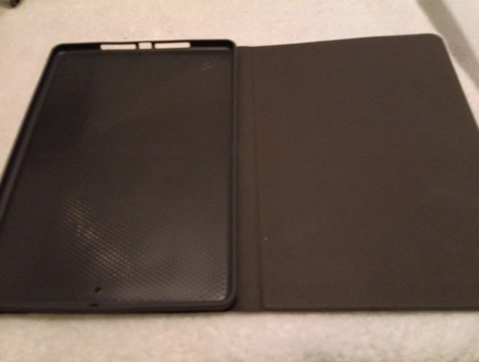 Dazzling Tablet Case With Tropical Flowers And Various Colors - Image 2 of 3