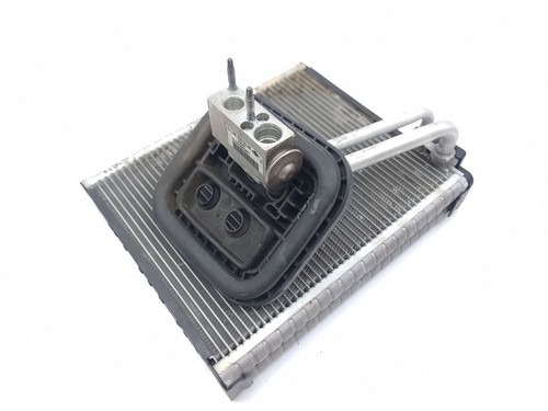 Infiniti Q30 2016 Klimaverdampfer Kondensator 2468300084 2016 81kW AMD187127