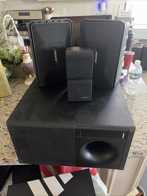 Bose Acoustimass Home Theater Speakers W/ 2 Cube Speakers & Center Subwoofer