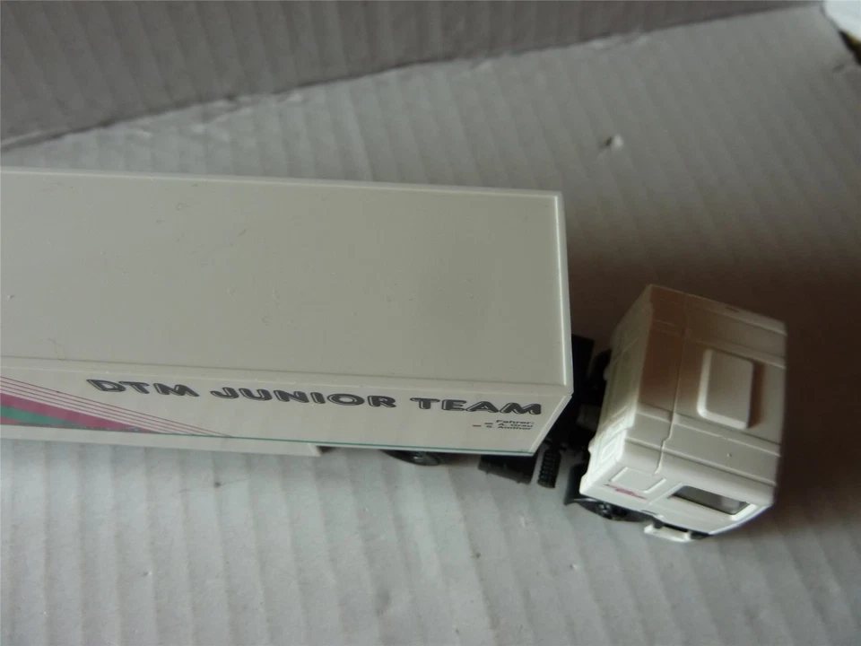 Herpa DTM 035804 DAF 95 Junior Team Jumbo autoarticolato racing motorsport... - Immagine 4 di 4