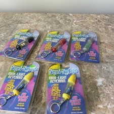 Liqui-lights Mini Lava Lamp Keychain Flashlight Alien Penguin Fish 5 Lots Read Liqui-lights Mini Lava Lamp Keychain Flashlight Alien Penguin Fish 5 Lots Read