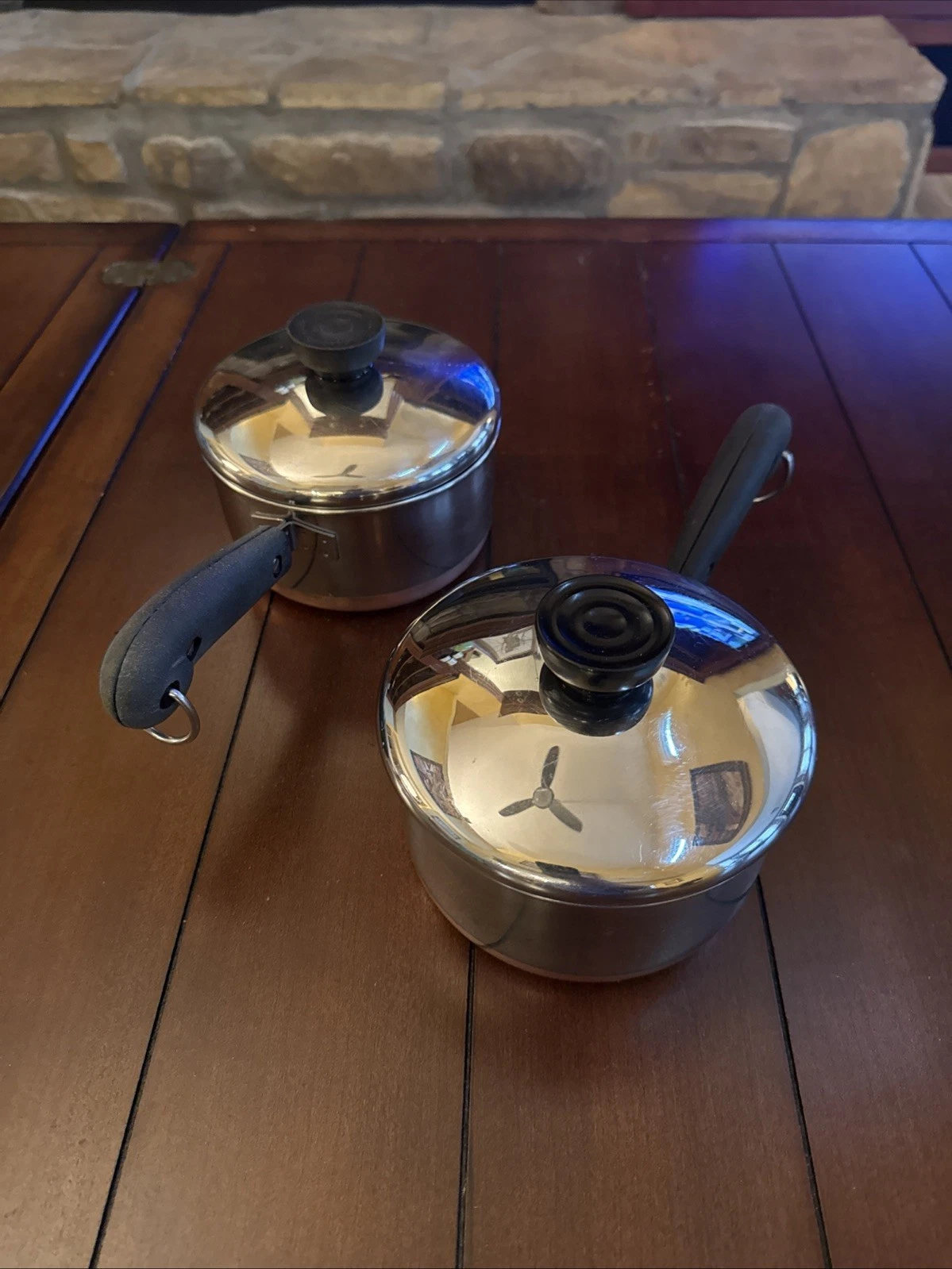 (2) Vintage Revere Ware 1.5 Qt Sauce Pans & Lids Copper Bottoms Early Versions
