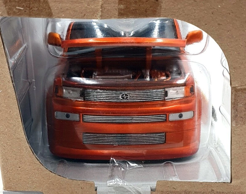 Jada 1/24 Scale Diecast 90024 - Scion xB - Orange - image 3 of 4
