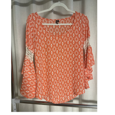 heartsoul Women's Orange White Geometric Crochet Bell Sleeve Tunic Blouse S