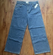 BDG Vintag Denim Straight Leg Jeans Baggy Style Size 33 - NEW WITH TAGS RRP $49
