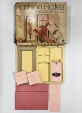 1978 Tomy Fashion Plates 2508 Kit w/Original Box-13 Plates