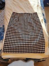 W54-Vintage JG Hook Pencil Skirt Size 8 Houndstooth Wool Blend Lined Back Slit