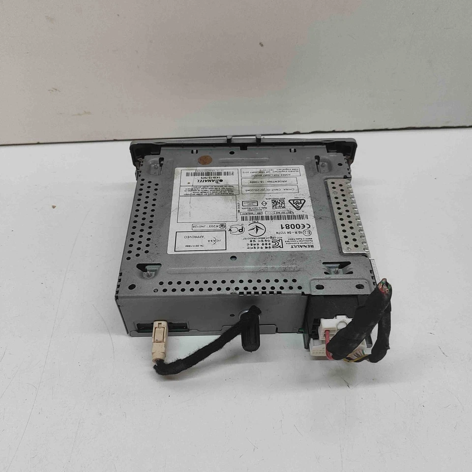 Renault Megane CC Music Radio CD Player Head Unit 281159184R 2014 31961174 - Bild 3 von 4