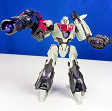 Transformers Generations Deluxe Class Cybertronian Megatron Complete