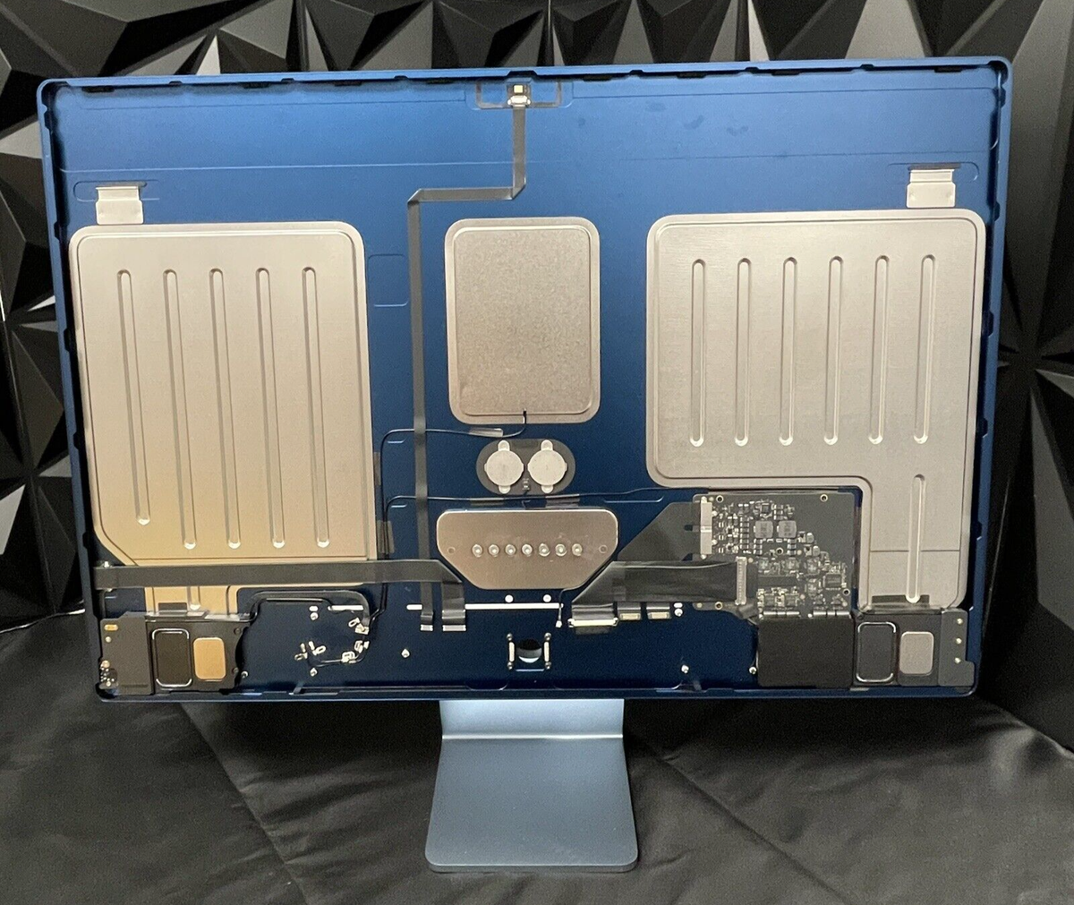 iMac 24-inch M1 2021 A2438 動作品