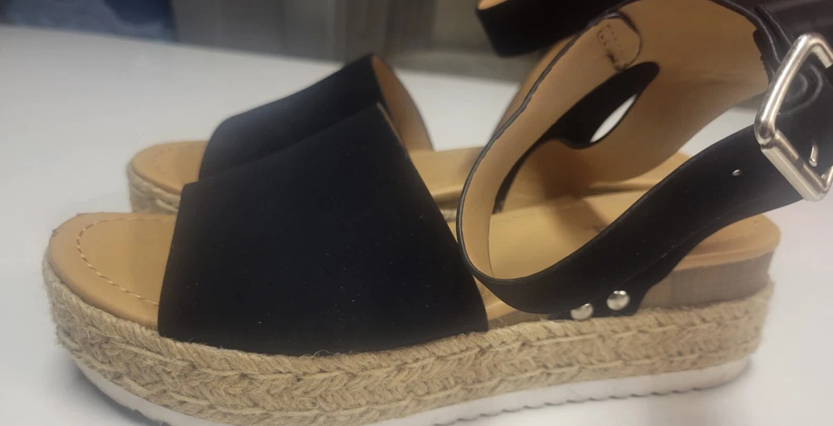 Soda Brand Sandals Women s Sz 8 Ankle Strap Open Toe Wicker Wedge