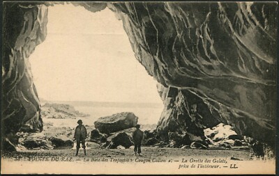 Pointe du Raz France La Grotte des Galets Cave Interior View Antique Postcard