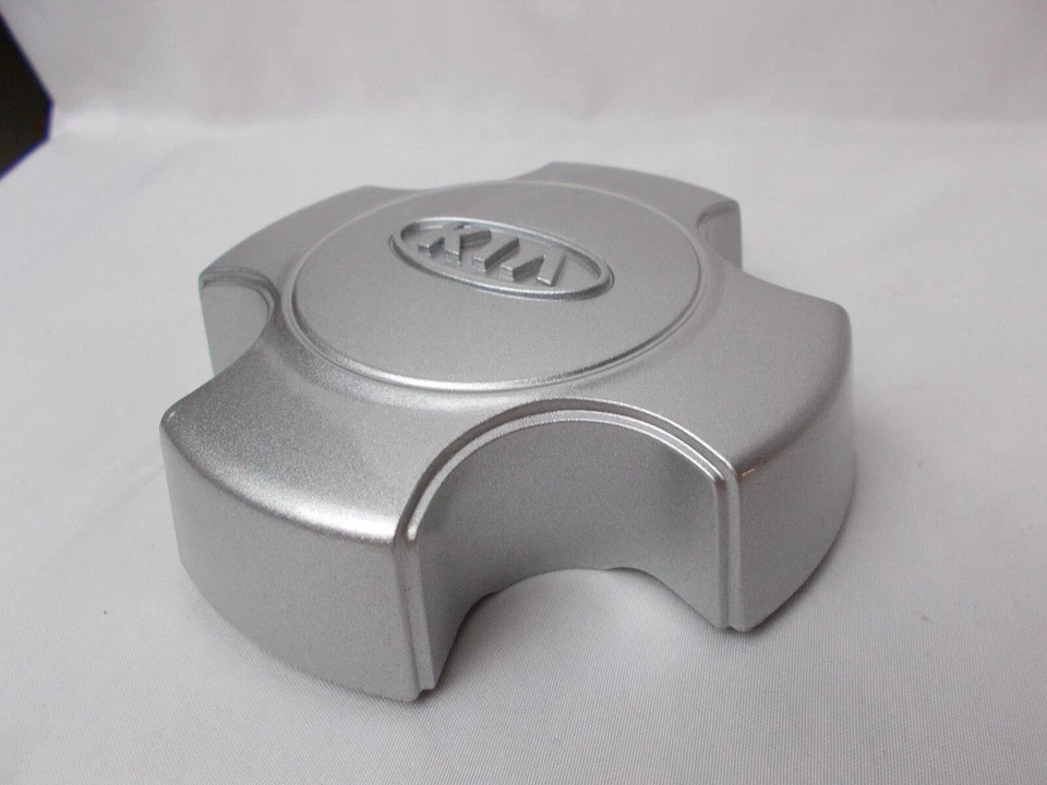 Se adapta a; tapa central de rueda Kia Rio SX plateada OE 4" diámetro 2006-2007 Foto 4 de 4