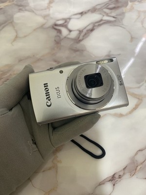 Silver Canon IXUS 145  16.1MP PowerShot Digital Camera  8x Optical Zoom