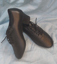 Soft leather dance shoe ladies size 38 with heel for latin, Ballroom, folk