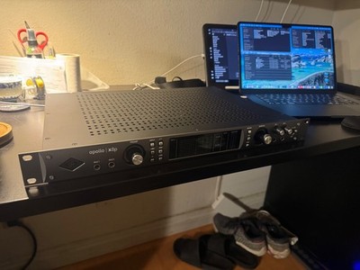 Universal Audio Apollo X8P Heritage Edition Thunderbolt 3 Audio Interface