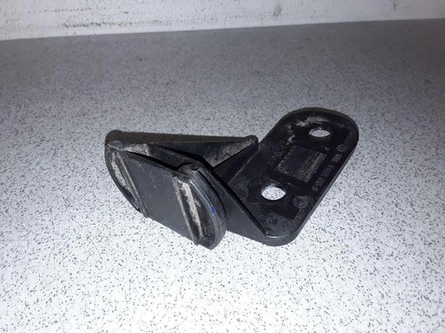 BMW 3 Touring E36 Stoßstangenhalter vorne rechts 8122577 1.60 Petrol 33746924